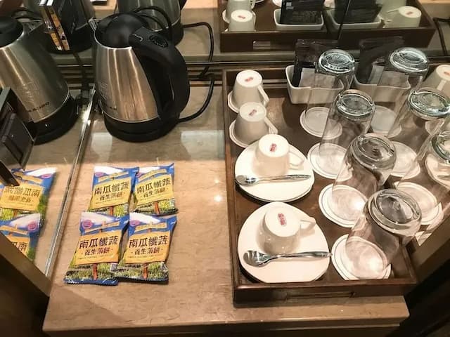 【高鐵假期】 翰品酒店高雄2日自由行｜近鹽埕埔站、駁二藝術特區-【搭高鐵．送住宿】- 雅緻家庭房(2中床，含早餐)-3