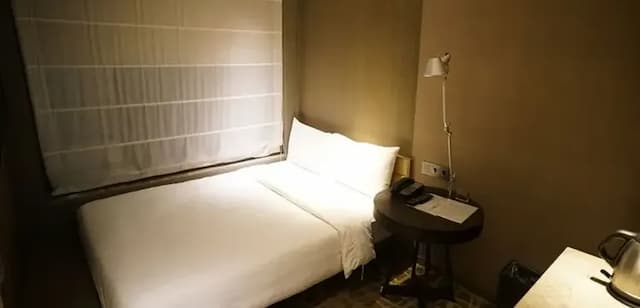 【高鐵假期】 台北德立莊酒店2日自由行｜近西門站、西門商圈-【常態促銷】- 市景精緻雙人房(1大床-含早)-4