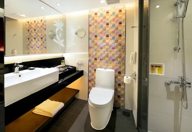 【High Speed Rail Holiday】 2-Day Free Travel at Kenting Chateau Beach Hotel-[Normal Promotion] - Standard Double Room - Mountain View (Pro Hall - 1 King Bed/2 Twin Beds)-6