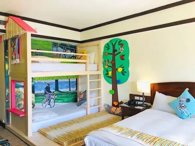 【High Speed Rail Holiday】 2-Day Free Travel in Kenting Yoho Resort-[Pre-order 29 days in advance] - [Pre-order 29 days in advance] New children's room/Chocolate family room (1 medium bed + 1 bunk bed/2 medium beds)-1