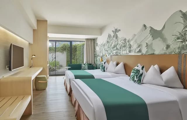 【High Speed Rail Holiday】2-Day Free Travel at Caesar Park Kenting-[Regular Promotion] - Poolside Garden Room (2 Queen Beds)-2