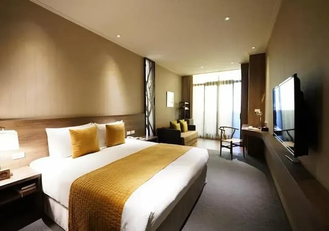 【High Speed Rail Holiday】 2-Day Free Travel in Chiayi with Maison de Chine-Deluxe King (Room only) (1 queen bed or 2 small beds)-1