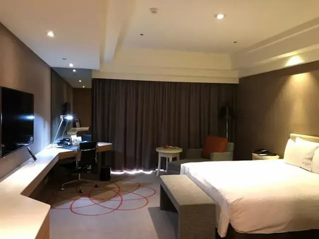 【High Speed Rail Holiday】 2-Day Free Travel at Hotel Royal Hsinchu-Deluxe Double Room｜Breakfast included-1
