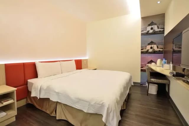 【High Speed Rail Holiday】 2-Day Free Travel at Taipei Hotel-Elegant Double Room with Breakfast-No Windows-6