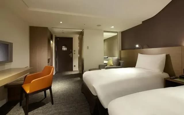 【High Speed Rail Holiday】 Royal Inn Taipei Linsen 2-Day Free Tour-Deluxe Twin Room-2