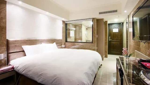 【High Speed Rail Holiday】 2-Day Free Travel at Nantou Sun Moon Lake Pier Leisure Hotel-[Sun Moon Lake is fun_free boat ticket] - [Sun Moon Lake is fun] Shuishalian Hall - Full lake view double room (1 big bed/2 small beds)-3