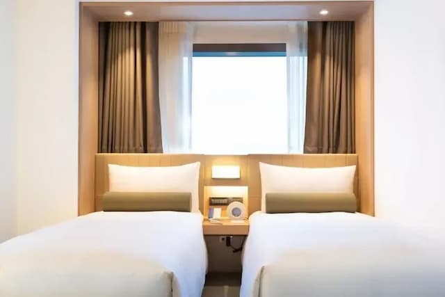 【高鐵假期】 凱達大飯店．台北2日自由行｜近龍山寺站、附泳池-【常態促銷】- 精緻雙床房(2小床-含早)-4