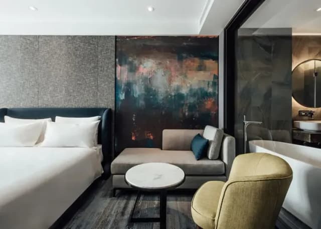 【High Speed Rail Holiday】2-day free travel at Kaohsiung Junyi Hotel-Deluxe Quad (Breakfast included)-5