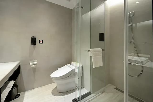 【High Speed Rail Holiday】 Evergreen Palace Hotel (Chiayi) 2-Day Free Travel-2025 Superior Family Room (2nd bed)-3