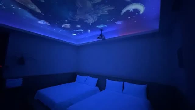 No.9 Hehe B&B-Star Theater Room for 4 persons - Bathtub-6