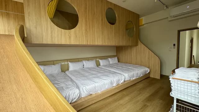 No.9 Hehe B&B-Japanese Slide Six-person Room - Shower-3