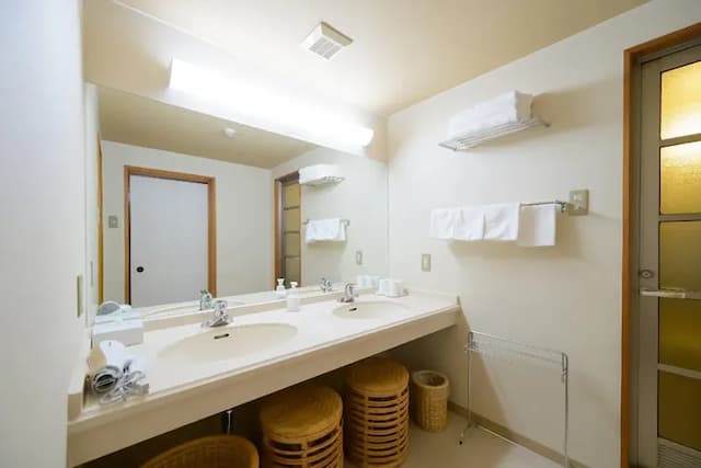 Toba International Hotel Shiojitei-Japanese-style room (10 tatami mats) [No smoking]｜Four children (0-2 years old) can be brought without occupying a bed [no room selection]-4