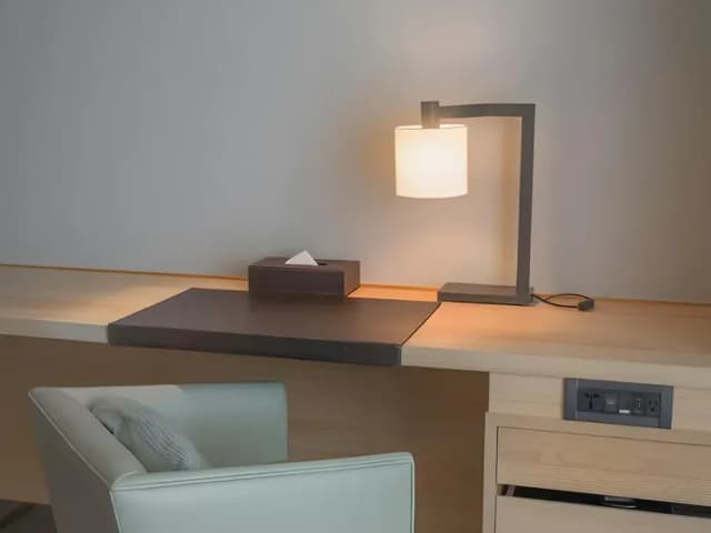 【高鐵假期】 和逸飯店．高雄中山館2日自由行｜近三多商圈、世運主場館-【常態促銷】- 和逸客房(1大床/2小床)-6