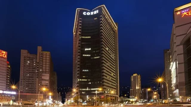 【High-speed Rail Holiday】 HOTEL COZZI． Kaohsiung Zhongshan Museum 2-day free travel-【Take the high speed rail． Free accommodation] -Comfortable room (no window-1 big bed/2 small beds)-4