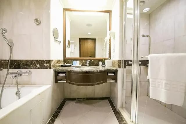 【High Speed Rail Holiday】 2-Day Free Travel at Evergreen Plaza Hotel (Tainan)-Deluxe Double Room-4