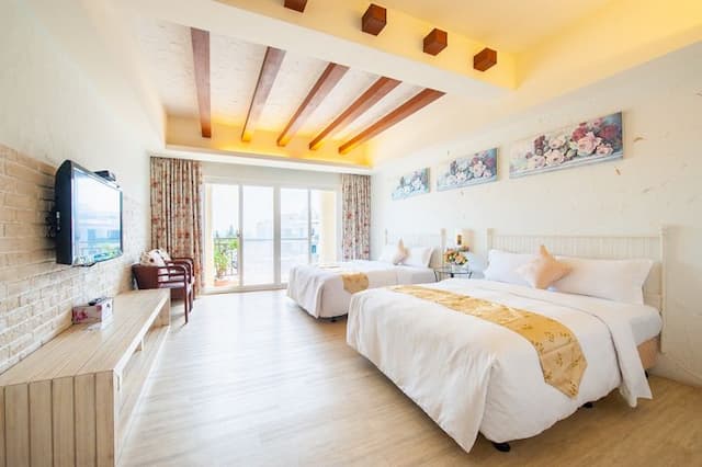 몽 샨 홈스테이 (Mong Shan Homestay)-Superior Quad Room With Terrace-8