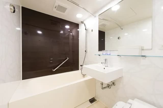 お風呂はユニットユニットバスタイプ