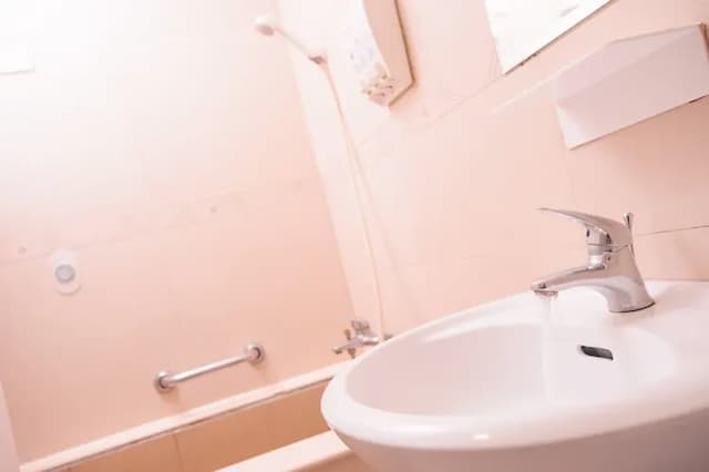 Kiwi Express Hotel - Zhongzheng Branch-Deluxe Twin Room-5