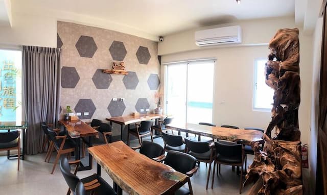 墾丁夢幻島-Inn巷文創旅店-2樓 六人房-8