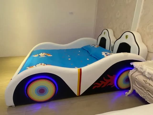 칭만통멍 홈스테이 (Qing Man Tong Meng Homestay)-Luxury quadruple room-9