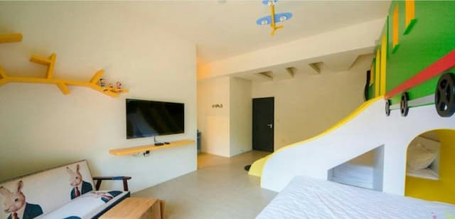 칭만통멍 홈스테이 (Qing Man Tong Meng Homestay)-Train slide six person room-2