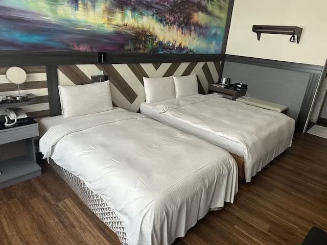 薇風精品商務旅館 (站前館)-精緻三人房-3