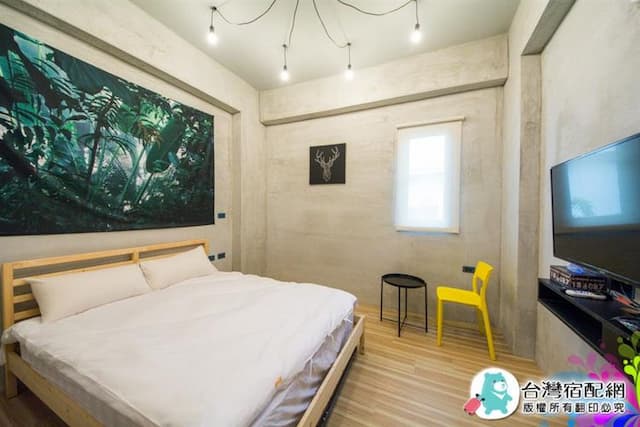 Time Traveling Hostel near Forest Park, 4D Night Market-Time Traveling Hostel random double room near Forest Park, 4D Night Market-2