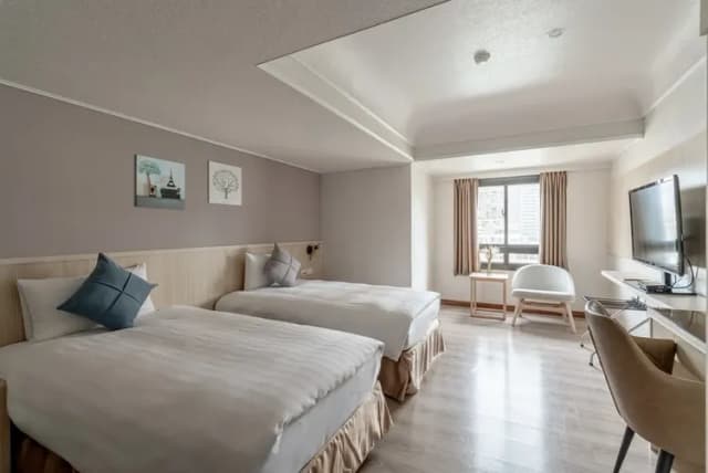 雙床房（每間裝潢不同））