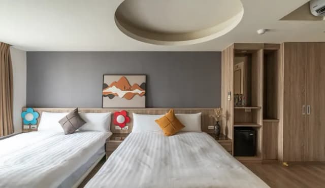 標準四人房（每間裝潢風格不同）