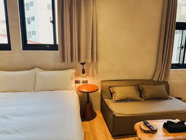 Spring Stay Inn-Deluxe Triple Room-7