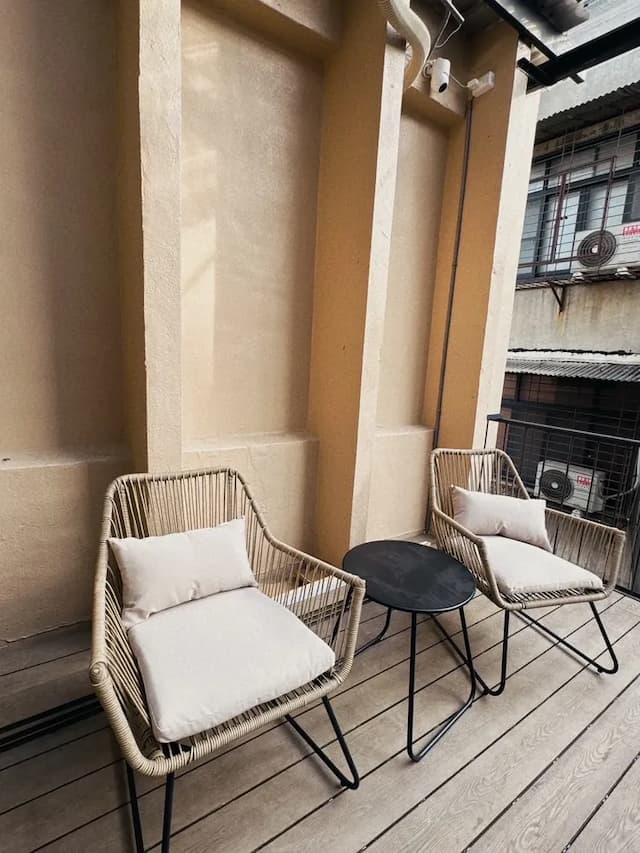 Spring Stay Inn-Deluxe Double Room (Terrace)-11