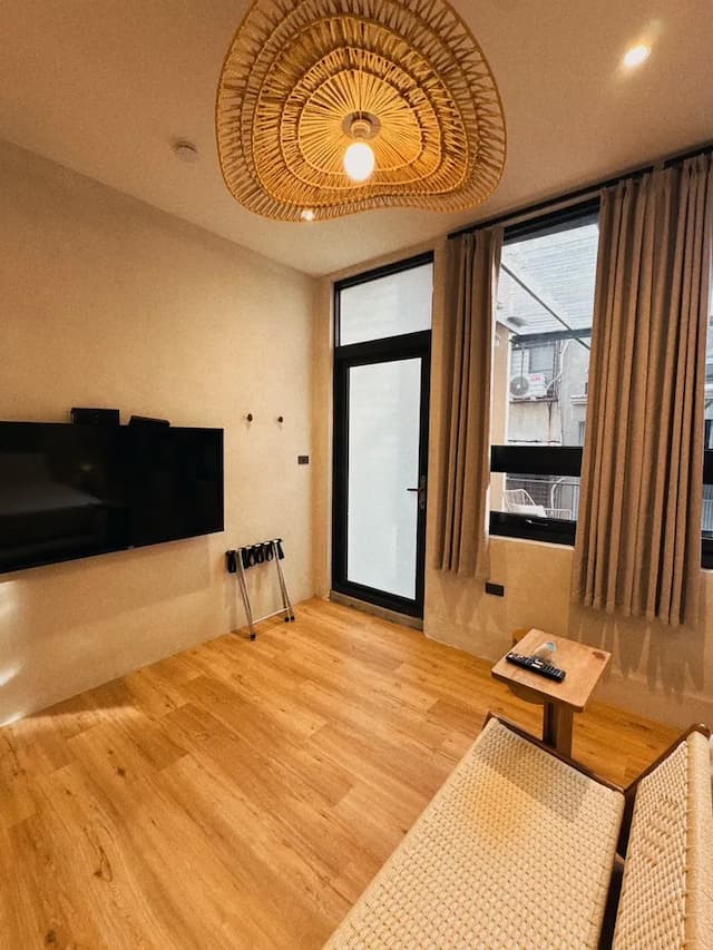 Spring Stay Inn-Deluxe Double Room (Terrace)-5