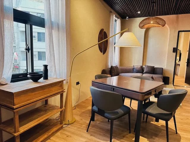 Spring Stay Inn-9-person package-3