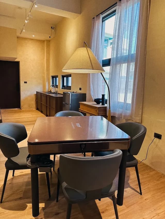 Spring Stay Inn-9-person package-8