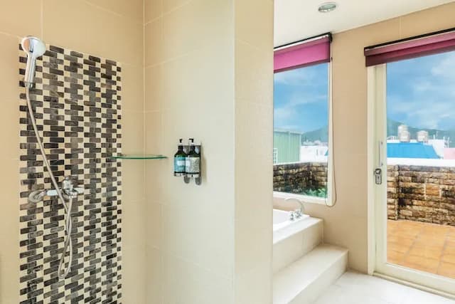 Kenting Shen's Homestay-Deluxe Double Room with Sea View and Balcony_503-11