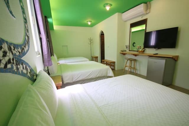 墾丁自遊行｜免費停車、洗烘衣設備-306六人房-3