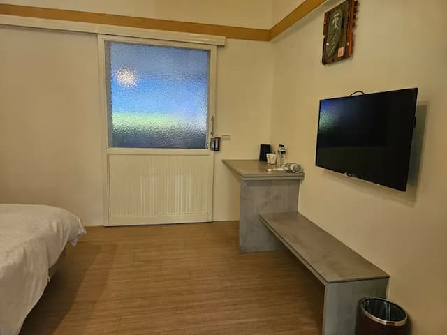 新月塢溫泉 Mikatsuki Tani｜獨家9折起！尖石溫泉、可愛動物區-【湯屋】標準雙人房(半露天風呂)-9