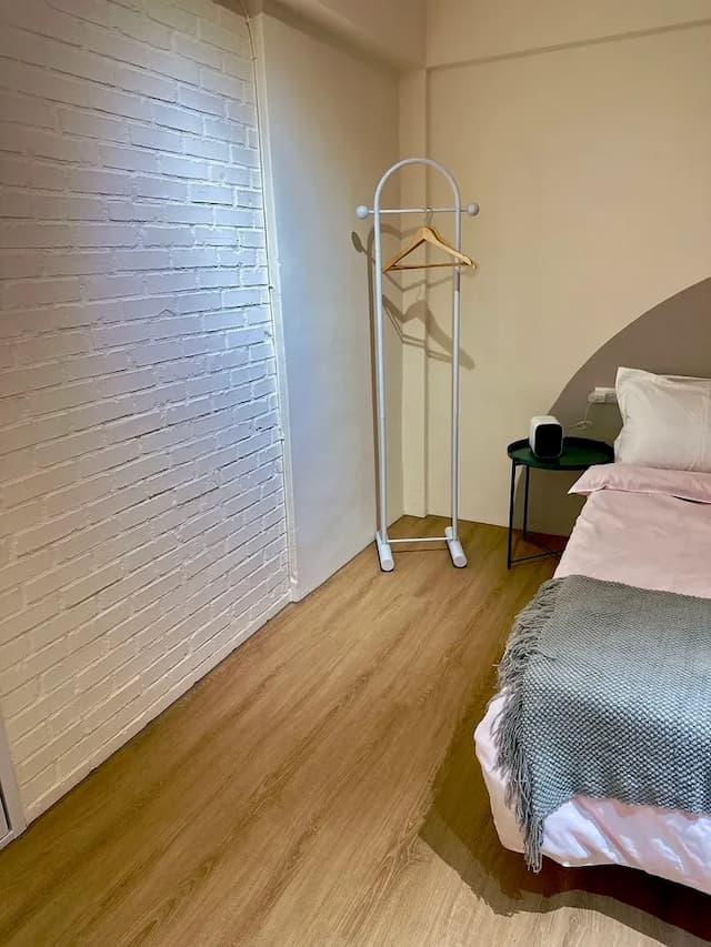 Homiday-Have a good sleep ~ Double Suite 201 ~ 2 minutes walk to Puli Main Station. New decoration. Self-service check-in. Ins style-6