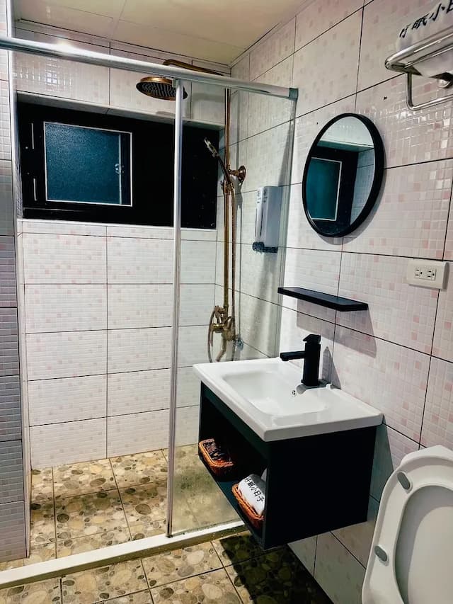 Homiday-Have a good sleep ~ Double suite 202. Newly decorated. Self-service check-in. Two minutes walk to Puli Station-6