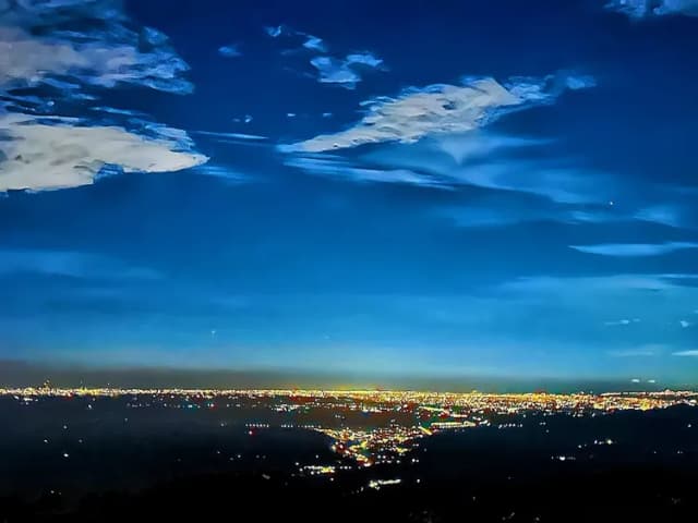 馬月台露營區 | 百萬夜景絕佳觀賞點、寵物友善營區-4人神殿帳-3