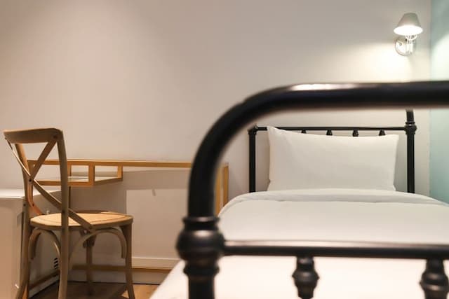 漫映旅舍-高級單人房-10