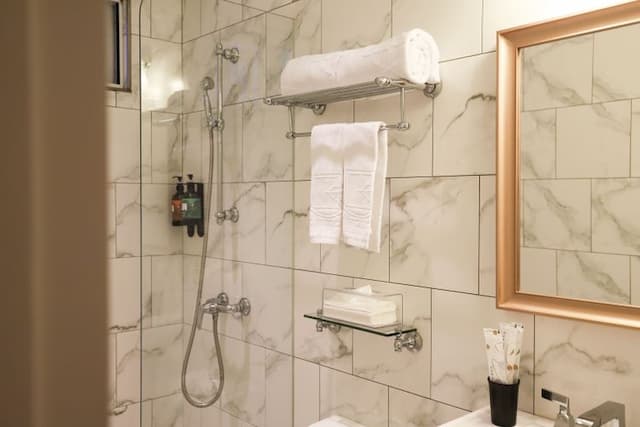 漫映旅舍-高級雙人房-8