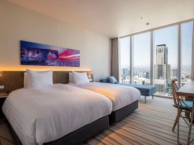 【ツイン】25～26平米／シンプルで機能的なツインルームは様々なシーンでご利用いただけます