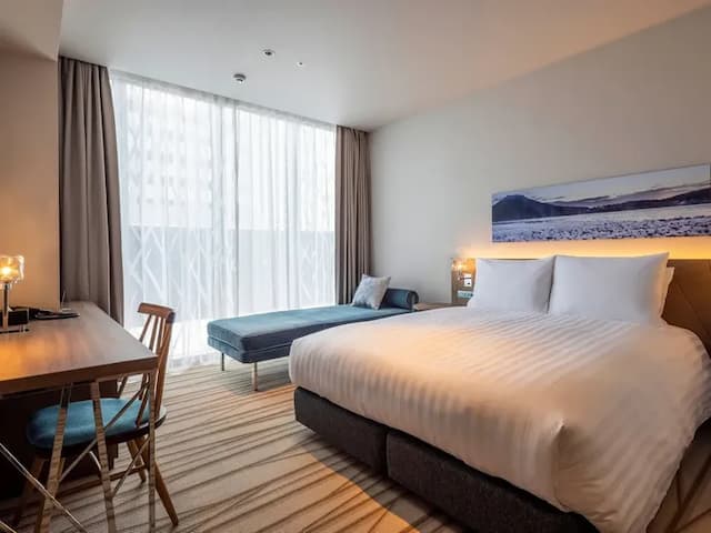 【ユニバーサルクイーン】25～26平米／室内の段差がなく水回りに手すりも備えたユニバーサルデザイン