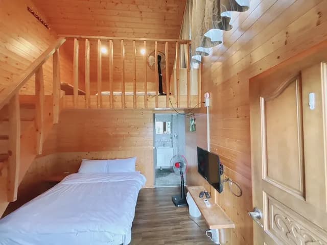 套房二樓（樓中樓）