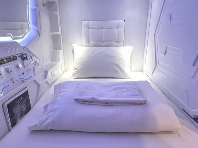 沐品居旅館-旗艦單人艙-5