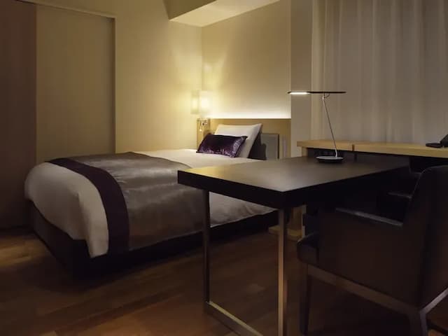 モデレートダブル