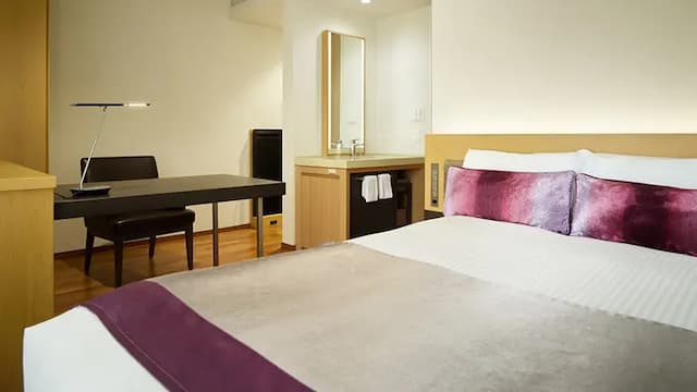 三井花園飯店 大阪普米爾｜中之島美術館步行4分/渡邊橋站步行4分-標準雙人房（浴缸）[吸菸]｜可帶不佔床兒童(0-5歲) 1位【不挑房】-1