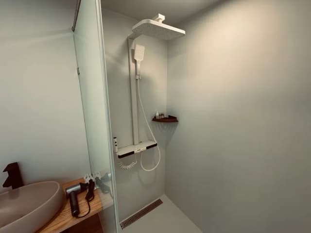 杉棲山丨旭 ｜獨家8折起！新開幕營區、湖畔景色、附設冷暖氣-四人帳-10