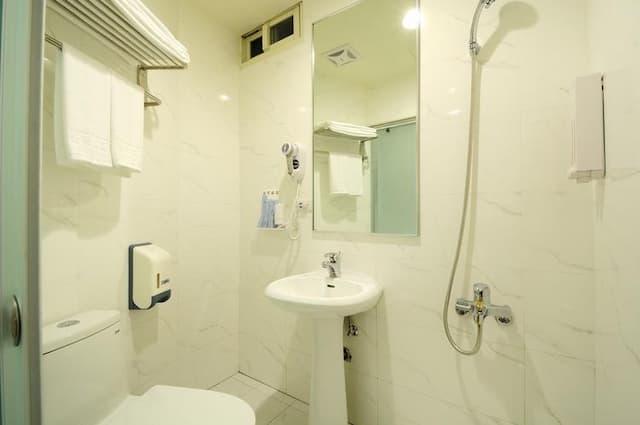 安可旅店-標準雙人房-6